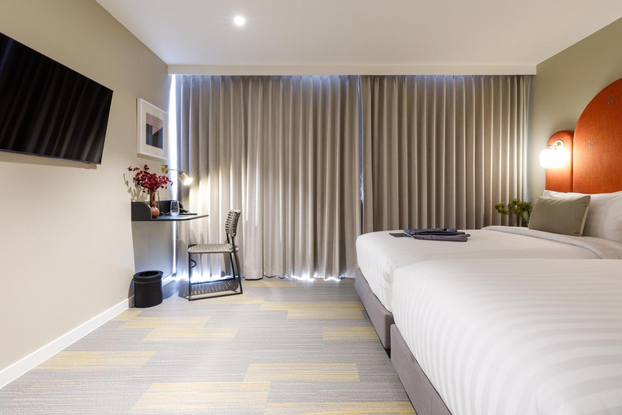 Benjarong Hotel Бангкок Экстерьер фото
