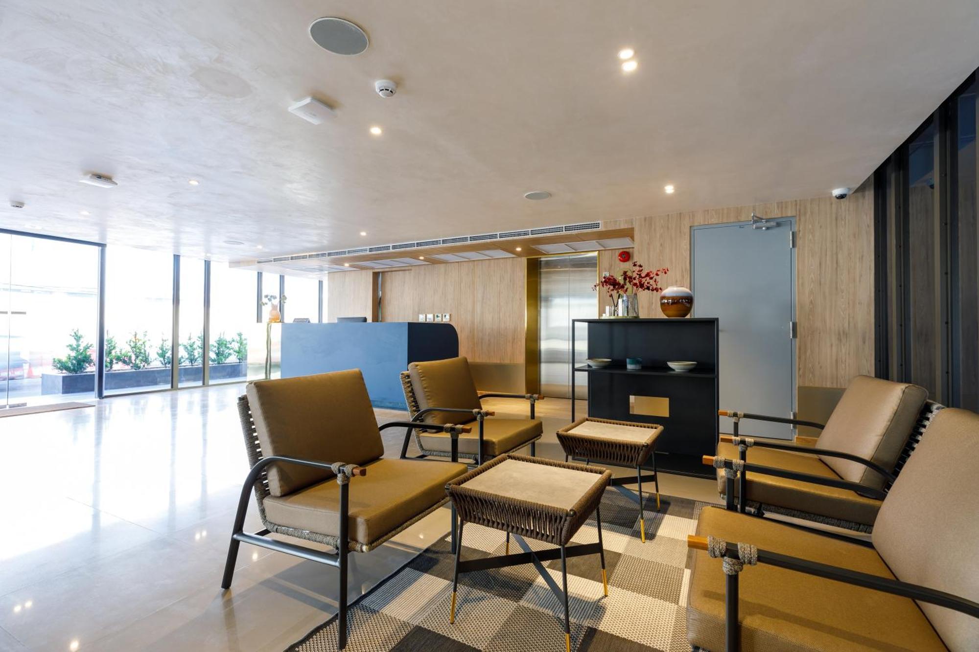 Benjarong Hotel Бангкок Экстерьер фото